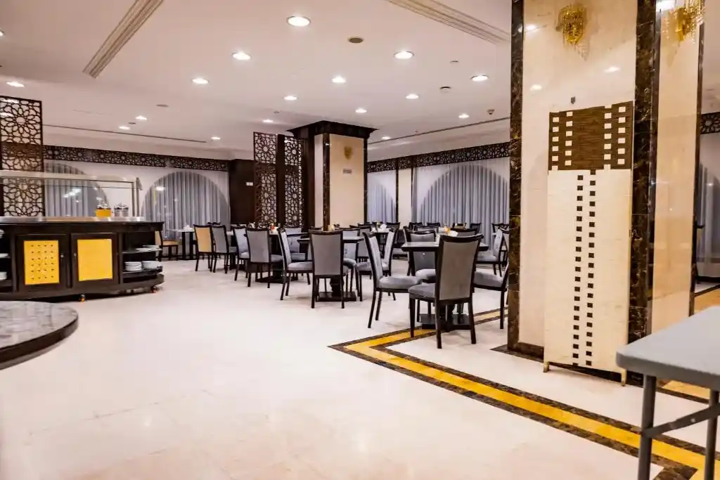 Al Mukhtara International Hôtel -restaurant