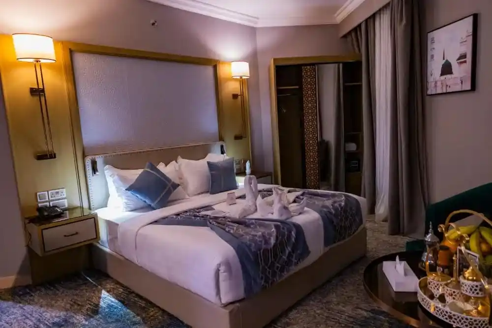 Hôtel Waqf Othman bin Affan médine chambre parentale